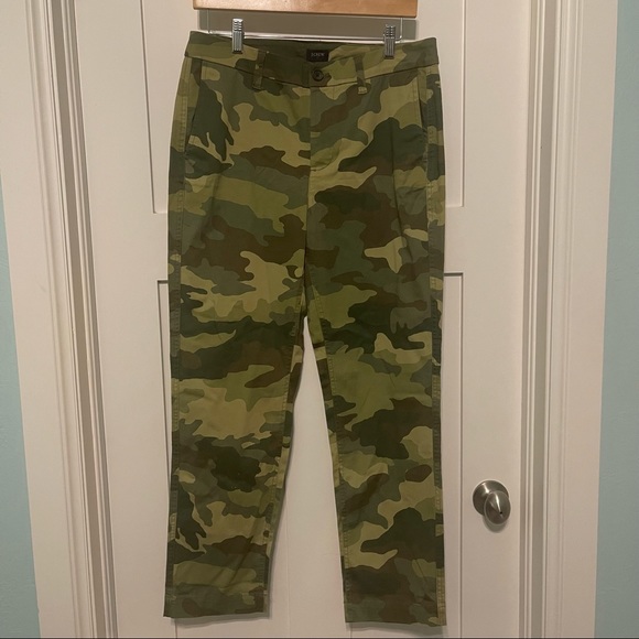 J. Crew Pants - NWT J. Crew size 6 camouflage straight leg pants trousers!